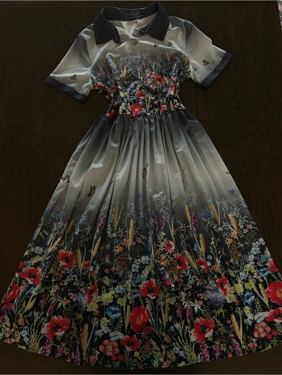 Dresses & Skirts - Floral Ombre Collared Midi Dress in Navy and Gray